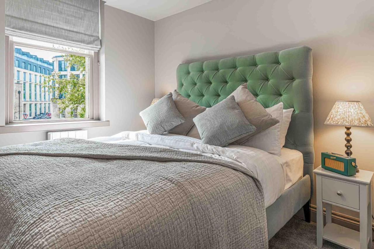 Stylish Modern 1 Bedroom, City Centre Bath Exterior foto